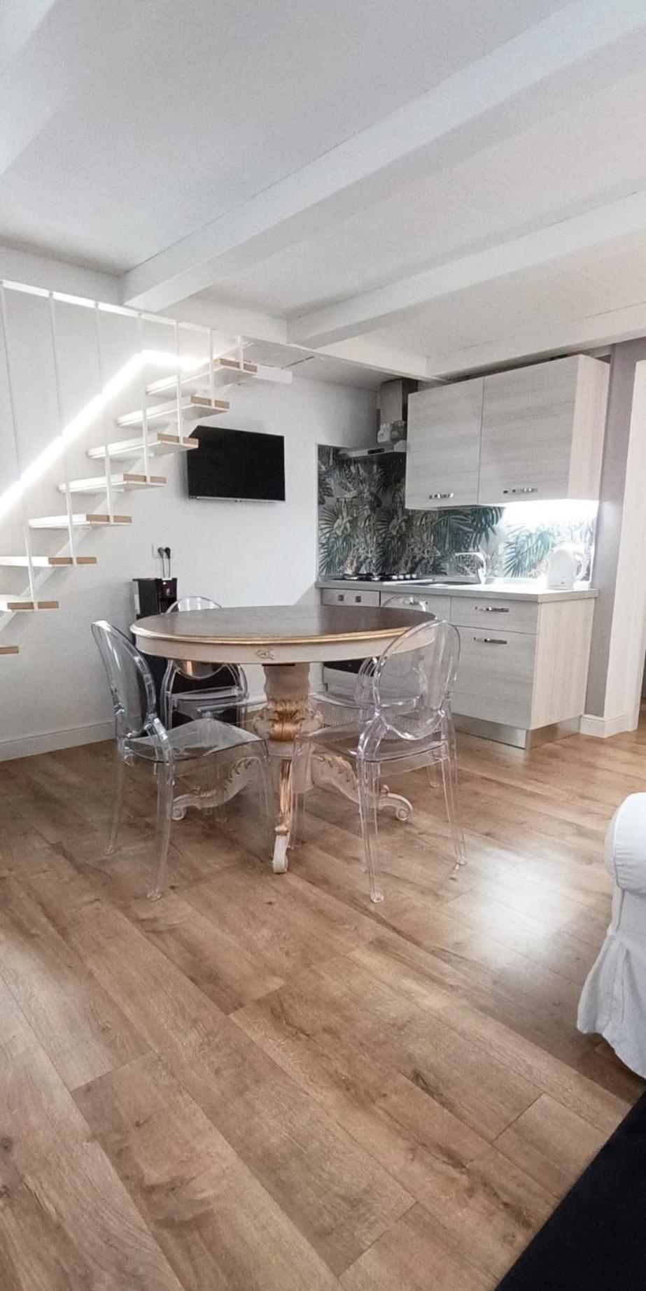 Bed & Breakfast Idomeneo 63 Lecce Bagian luar foto