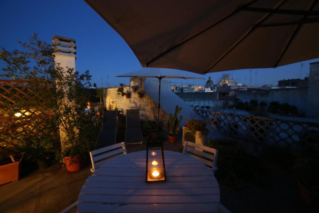 Bed & Breakfast Idomeneo 63 Lecce Bagian luar foto